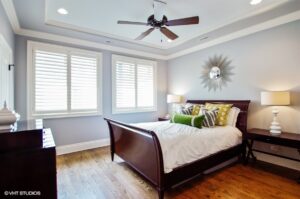 08_1525WByron_14_MasterBedroom_LowRes